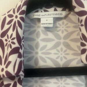 Diane von Furstenberg White and Plum Floral Long Sleeve Dress